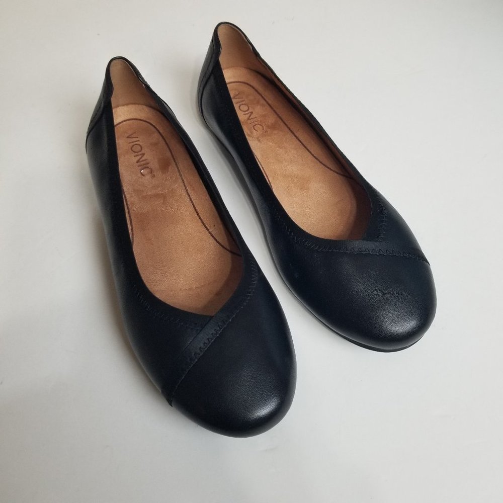Vionic Spark CAROLL Black Leather Ballet Flats Size 10 Excellent condition